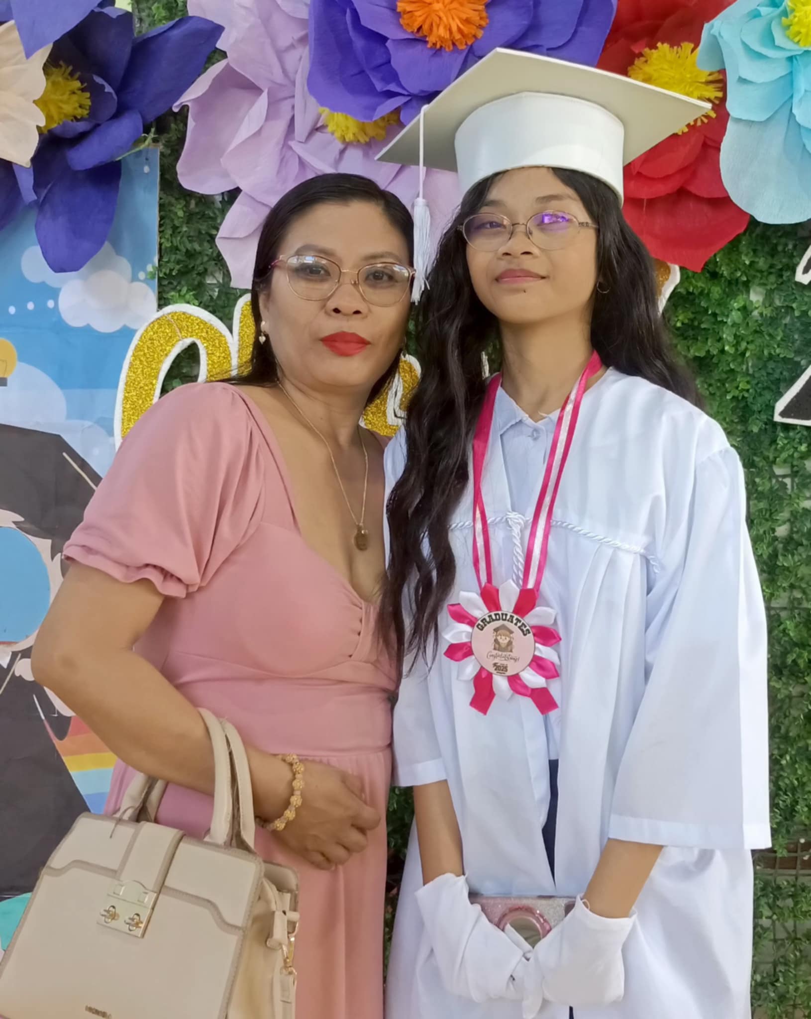 6e45b9b4-0423-4e7b-845d-5f418dd60cfa.jpg