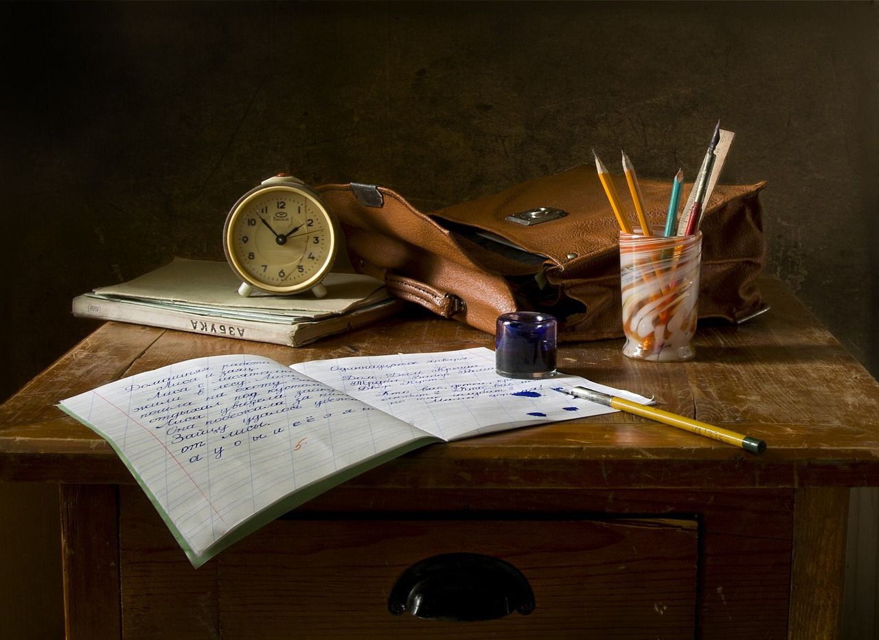school-work-851328_1280.jpg/