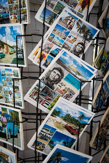 postcards-7865295_640.jpg