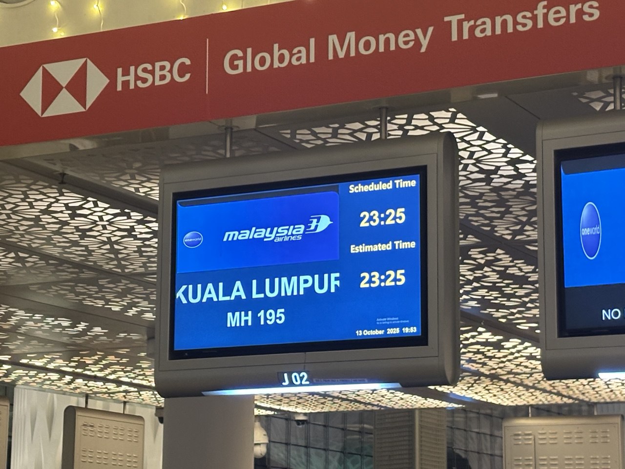 Malaysia Airline Window