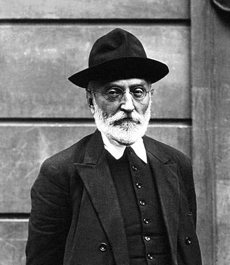 https://es.wikipedia.org/wiki/Miguel_de_Unamuno