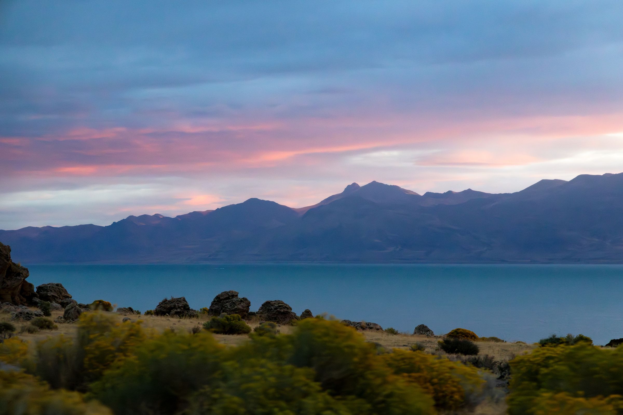 Sunrise at Pyramid Lake, Nevada 2.jpg