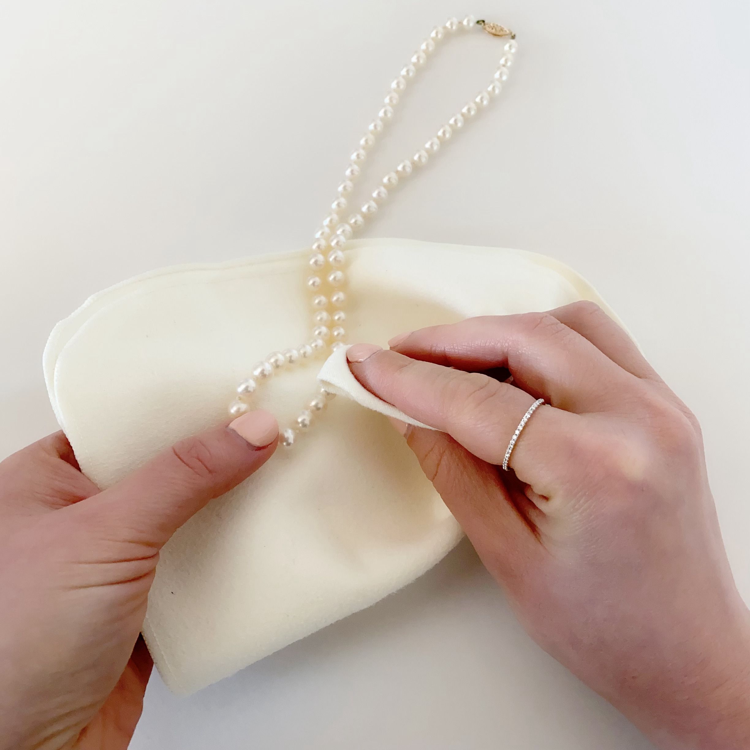 tips on cleaning jewelry and how to store jewelry 2.jpg