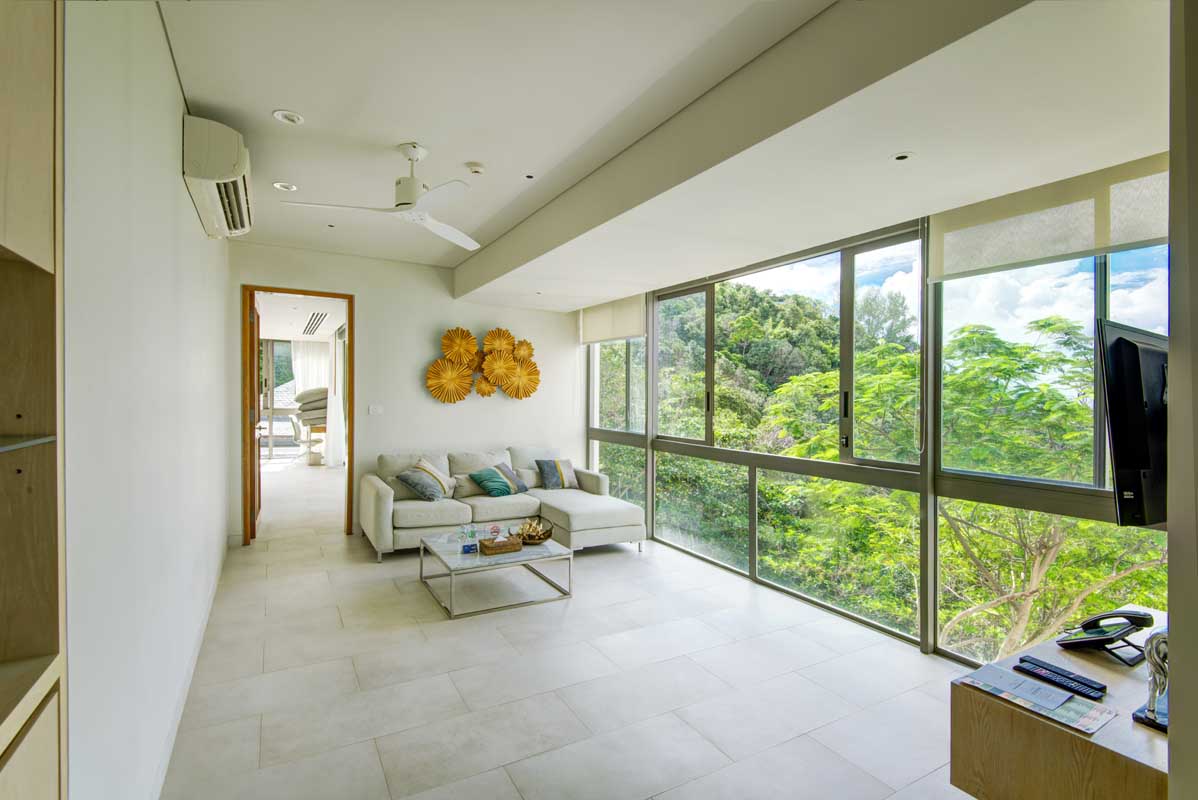 Aquila Villa - Before (14 of 21).jpg