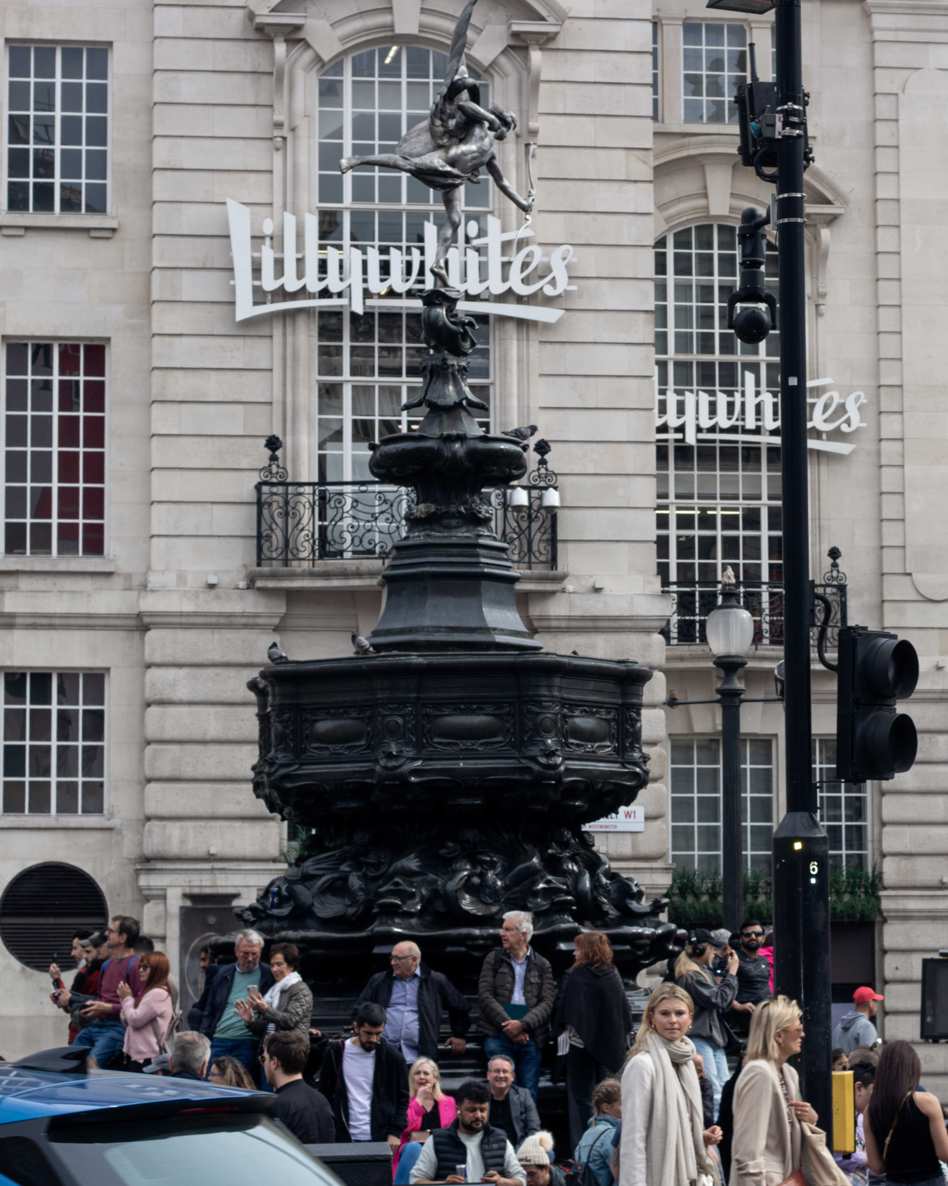 Trafalgar Square 19 small.jpg