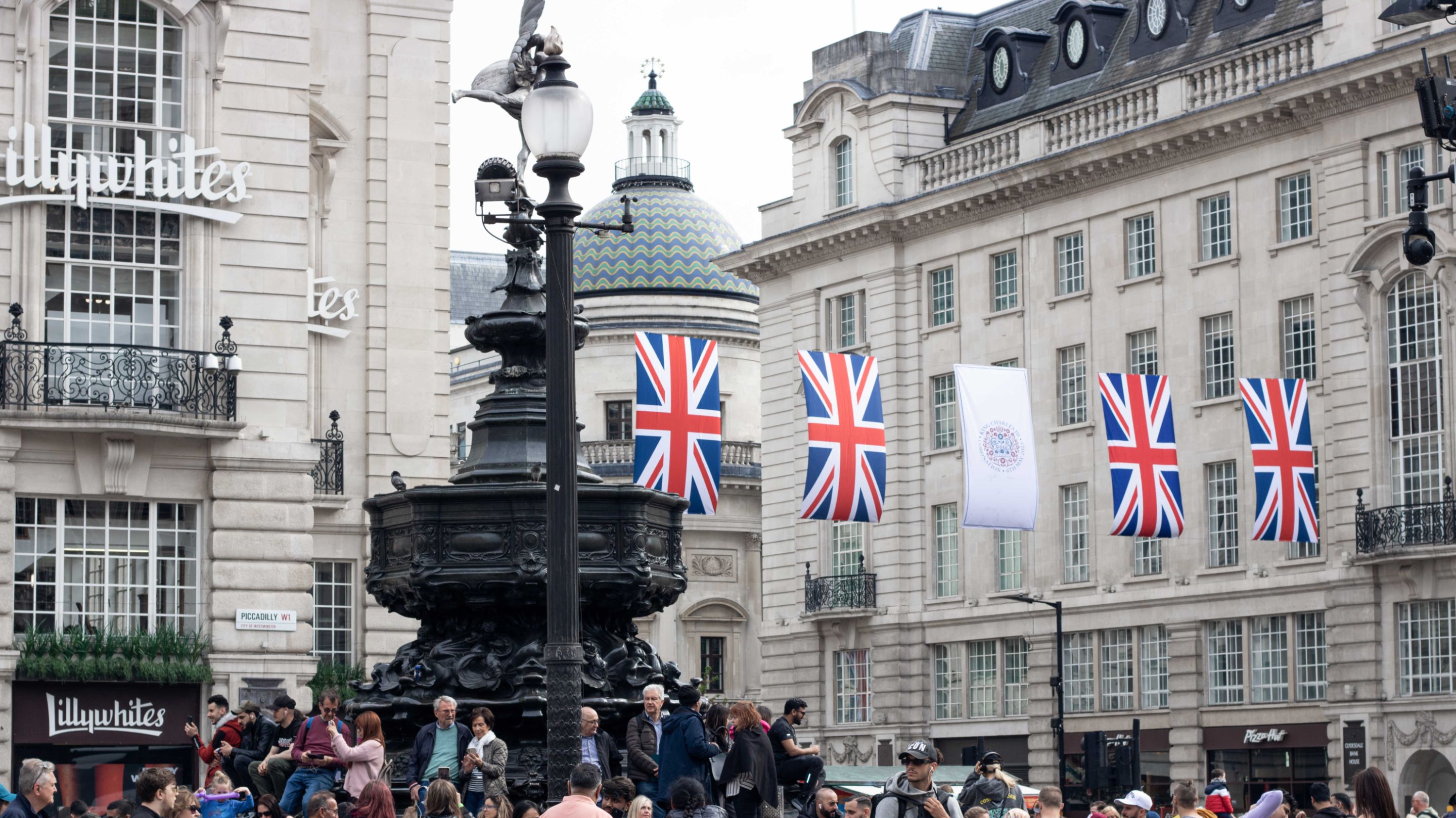 Trafalgar Square 18 small.jpg