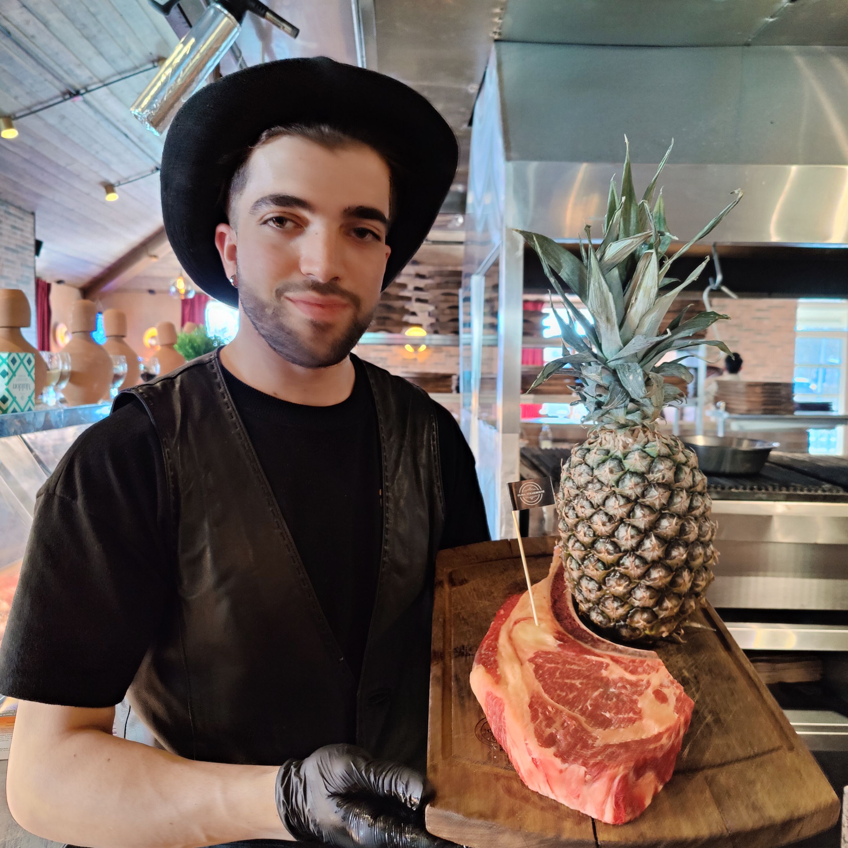 Yousef Baydar "Meat Guy", Photo by Shahzad Ansari through Oneplus 9 pro at Elma Steakhouse Västerås