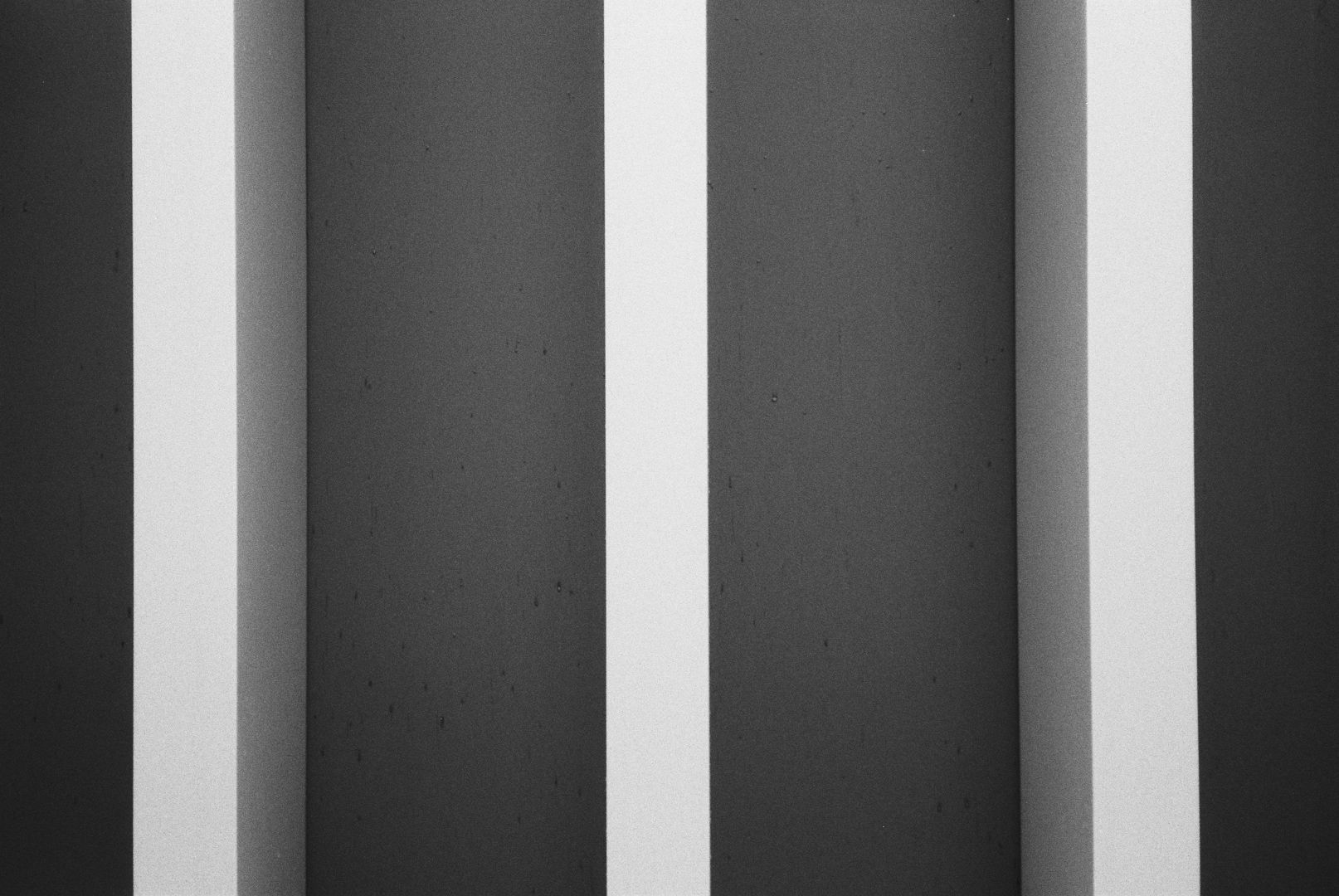 R1-03900-0030.jpg