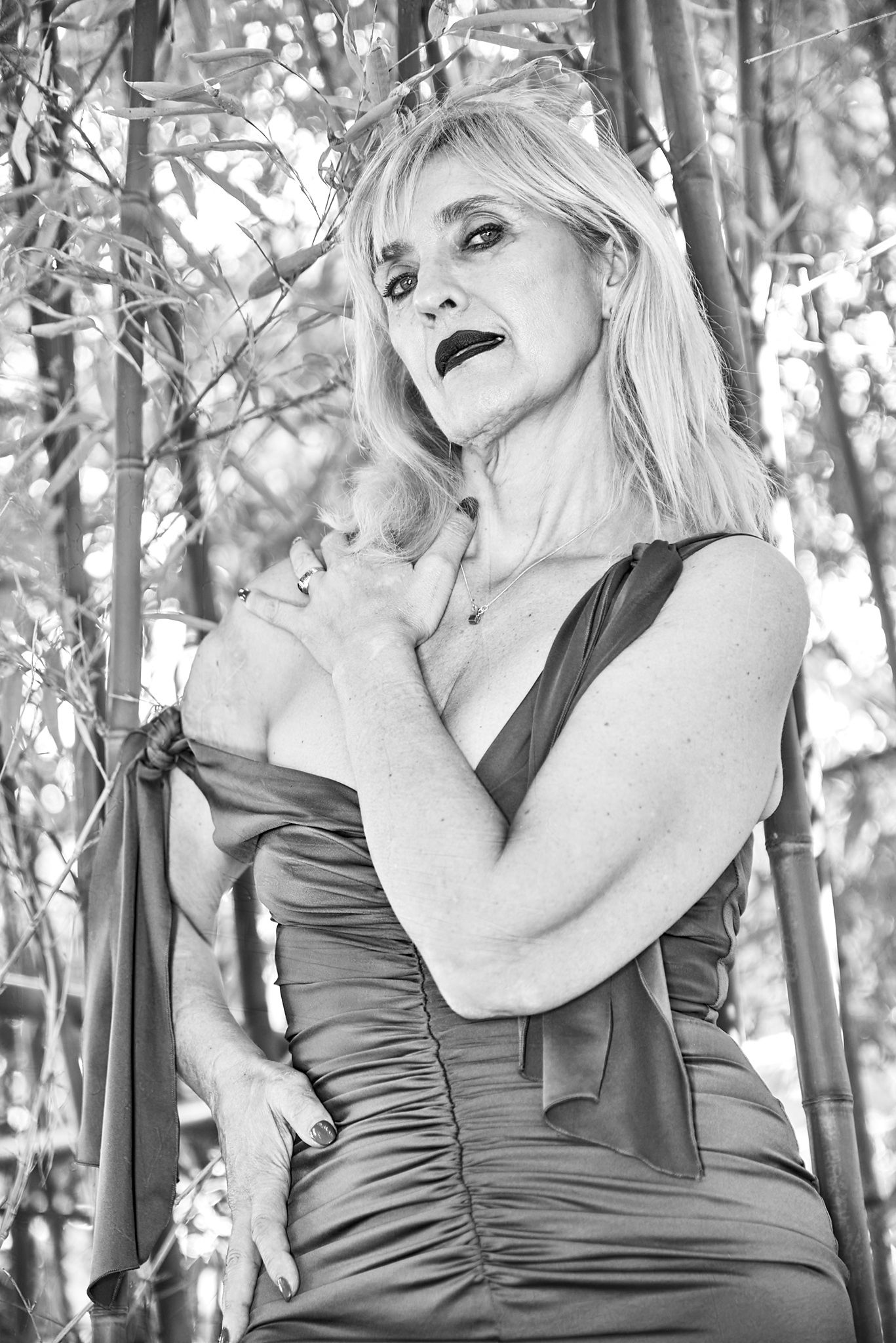 Sonia_bambues_4_blanco_negro copia.jpg