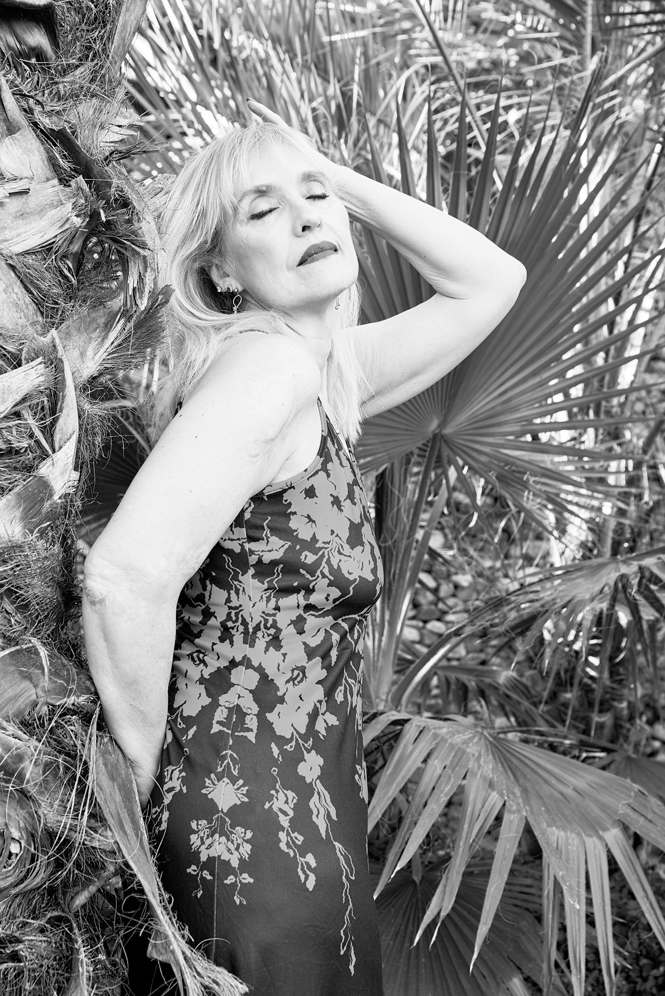 Sonia_bambues_12_blanco_negro copia.jpg