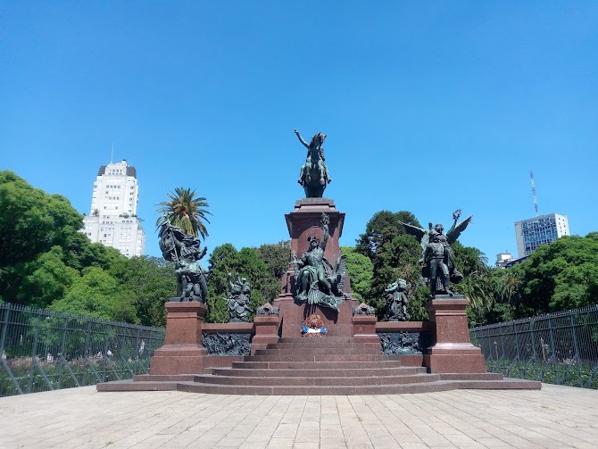 Plaza San Martin.jpg