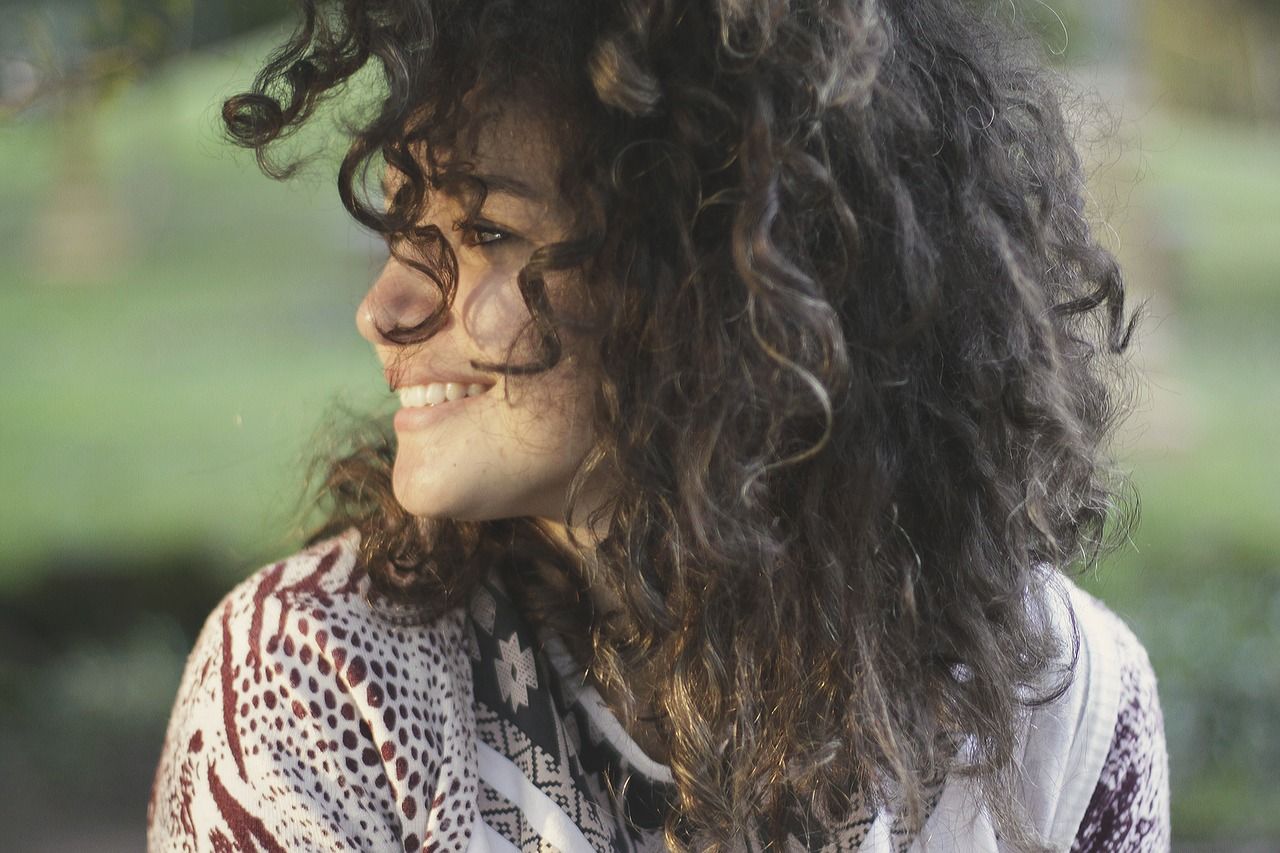 woman-918707_1280.jpg