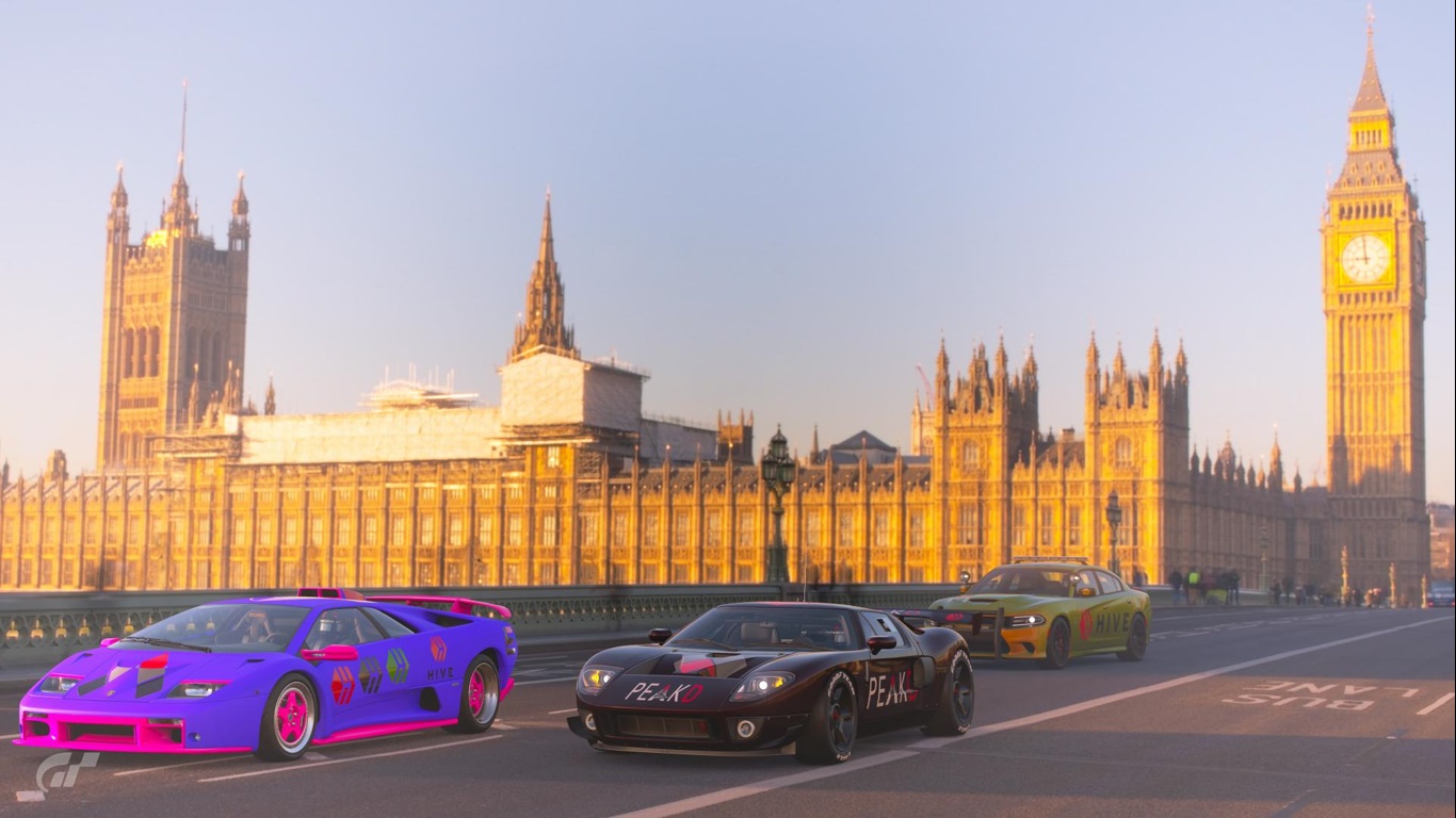 Hive_LONDON.jpg
