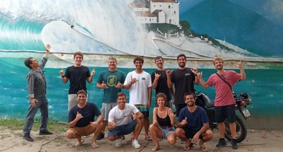 SURFGURU TEAM.jpg