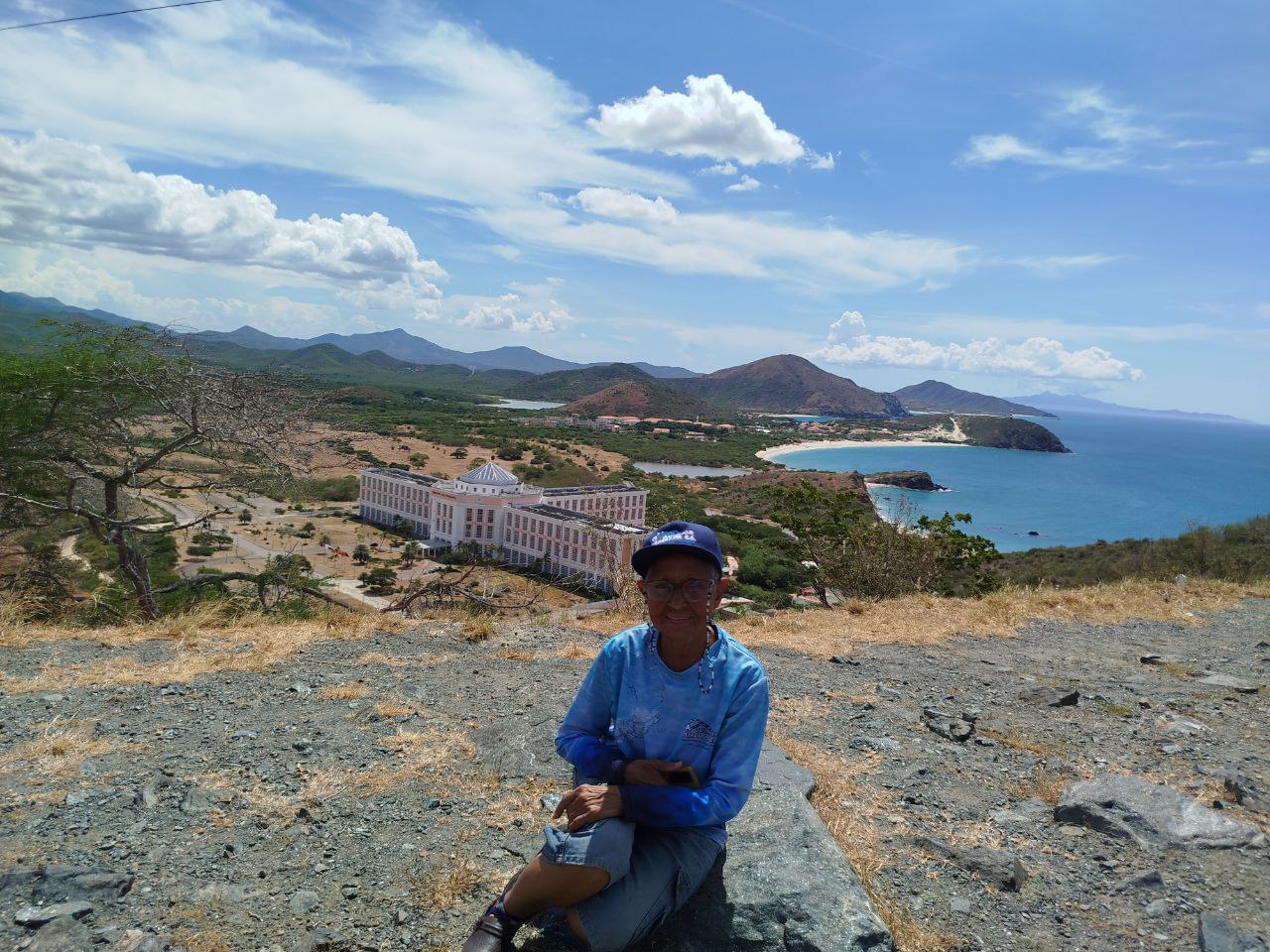 photo_2025-10-06_23-58-33 (2).jpg