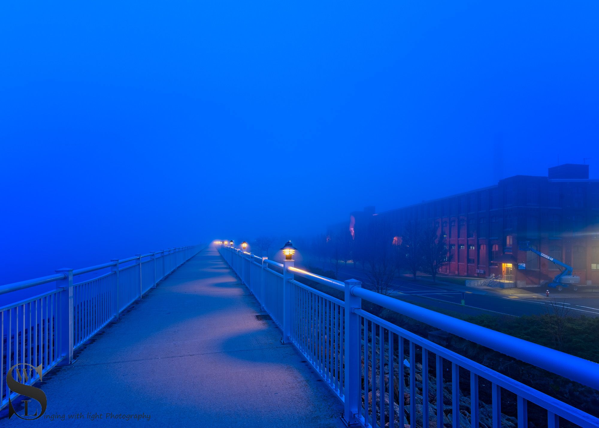 harbpr walk foggy-5.jpg