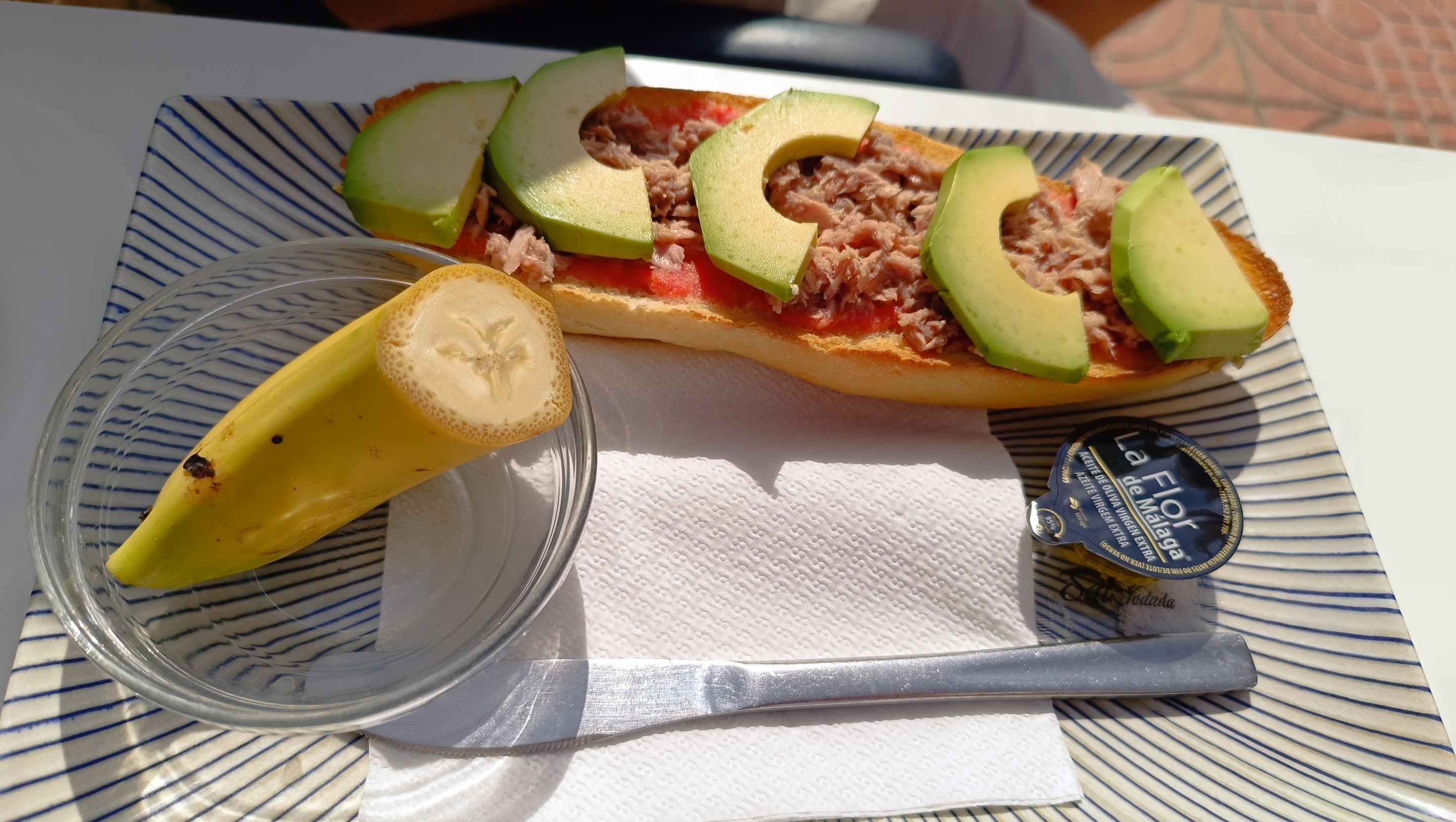 Sunday morning breakfast at the beach (4).jpg