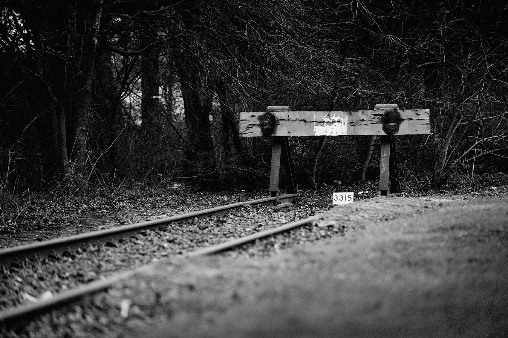 Tracks4.jpg