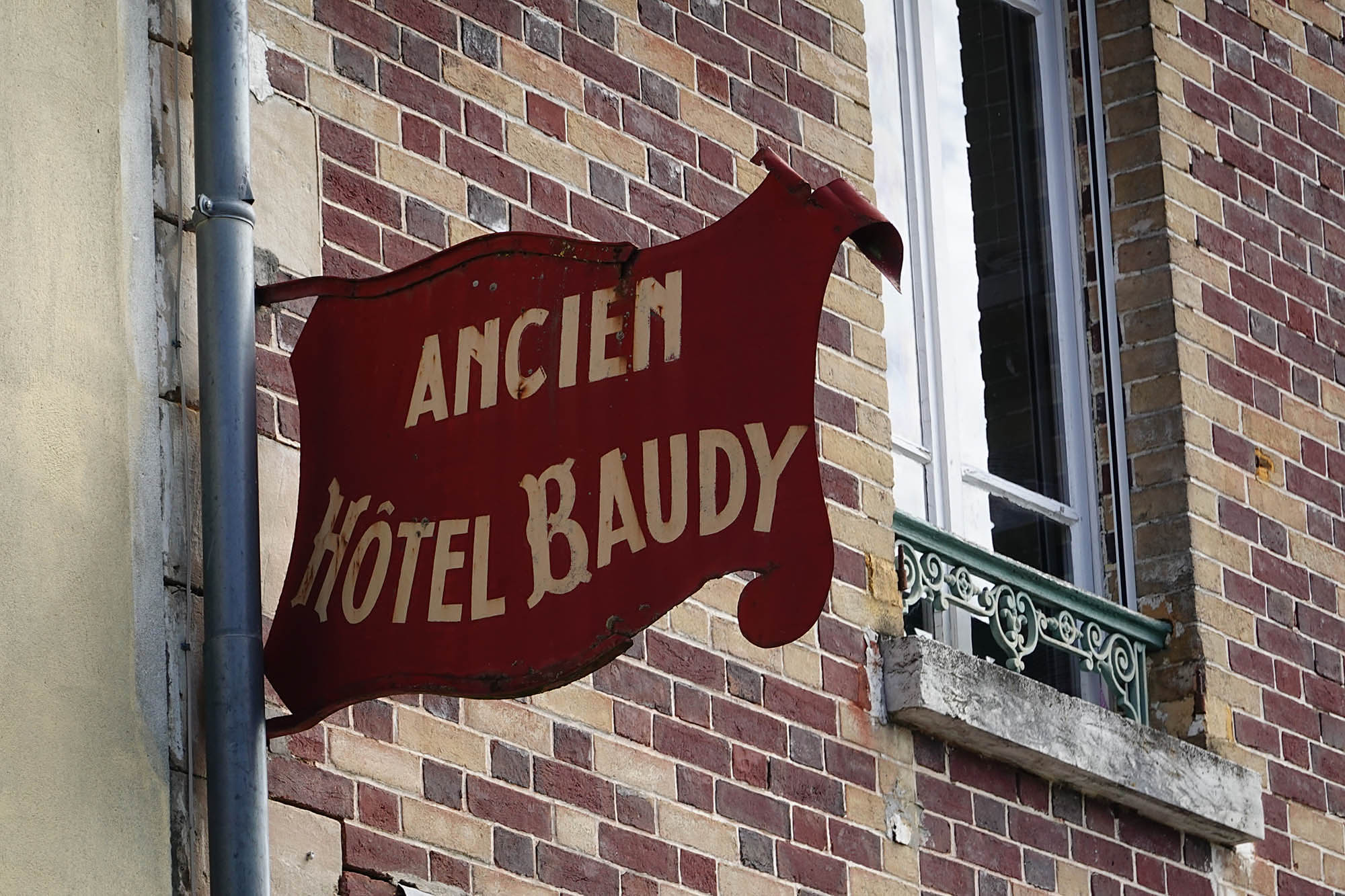 Hotel6.jpg
