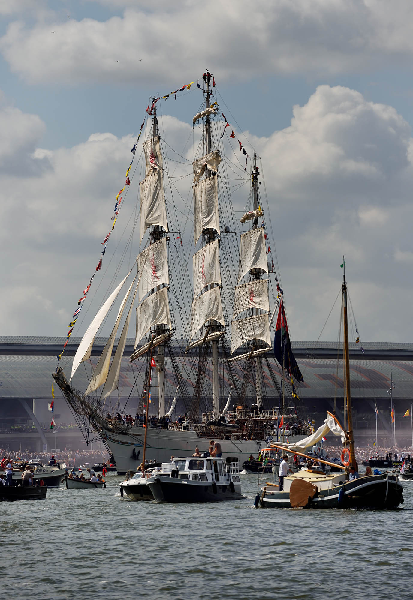 Sail1.jpg