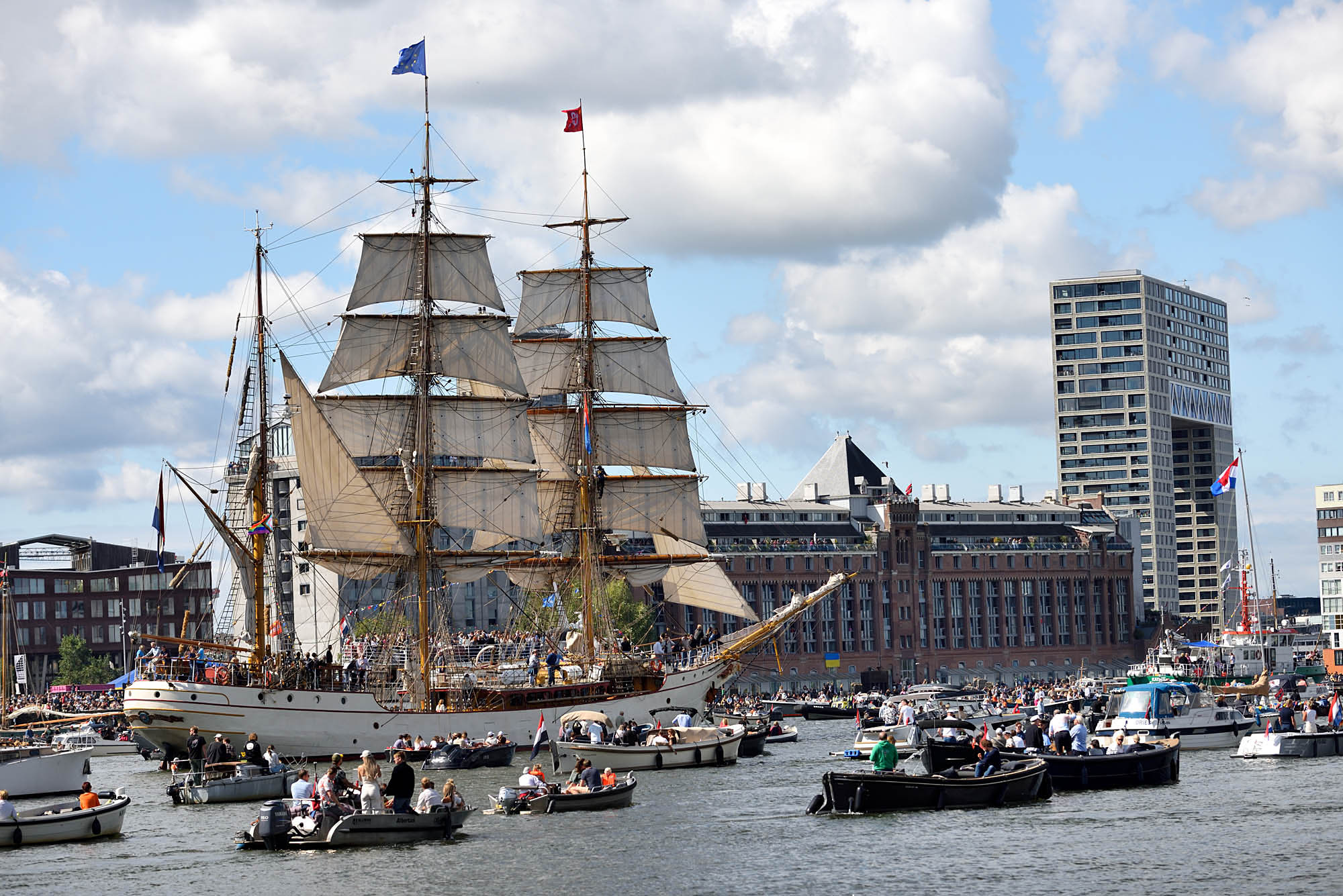 Sail Out4.jpg