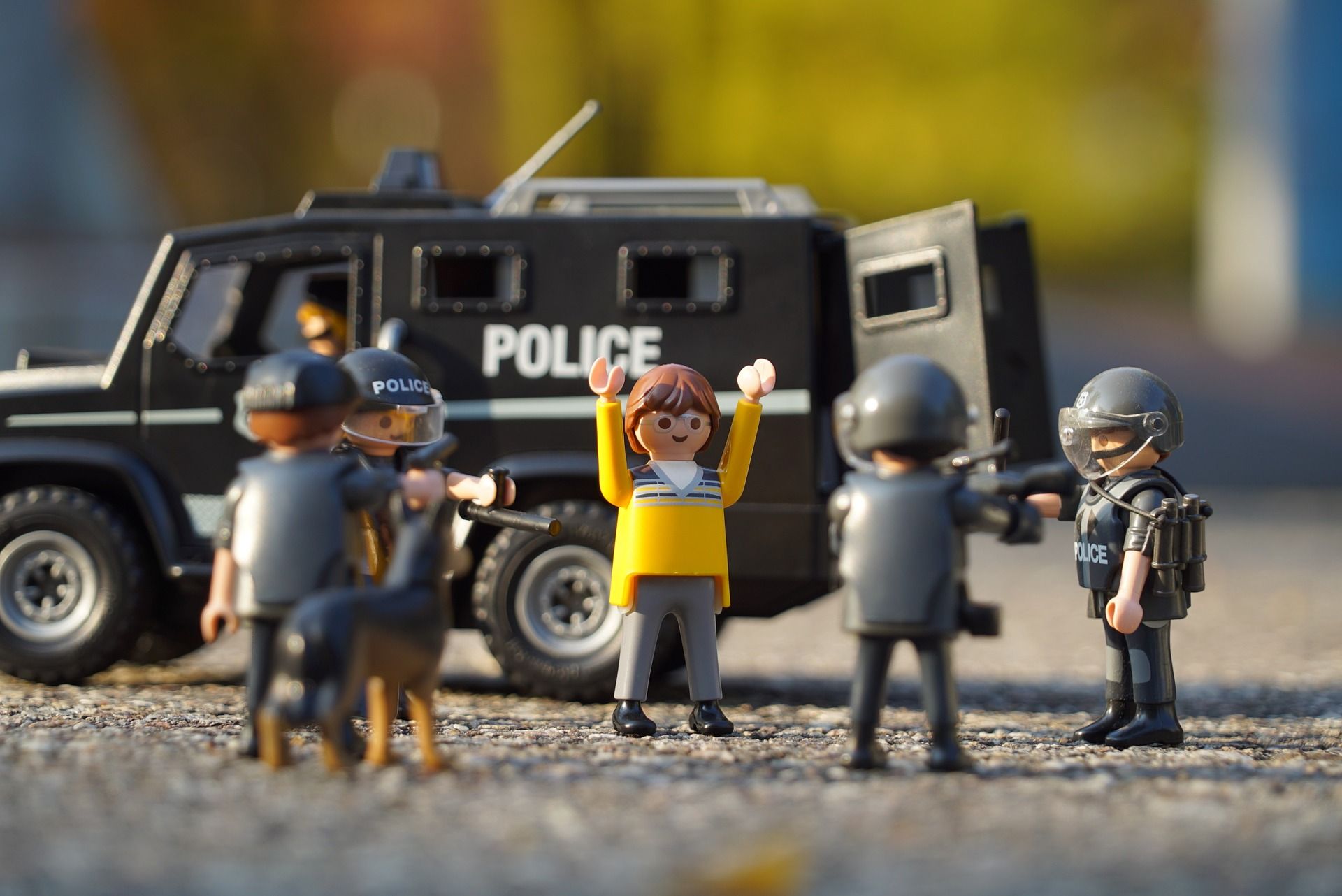 police-1073901_1920.jpg