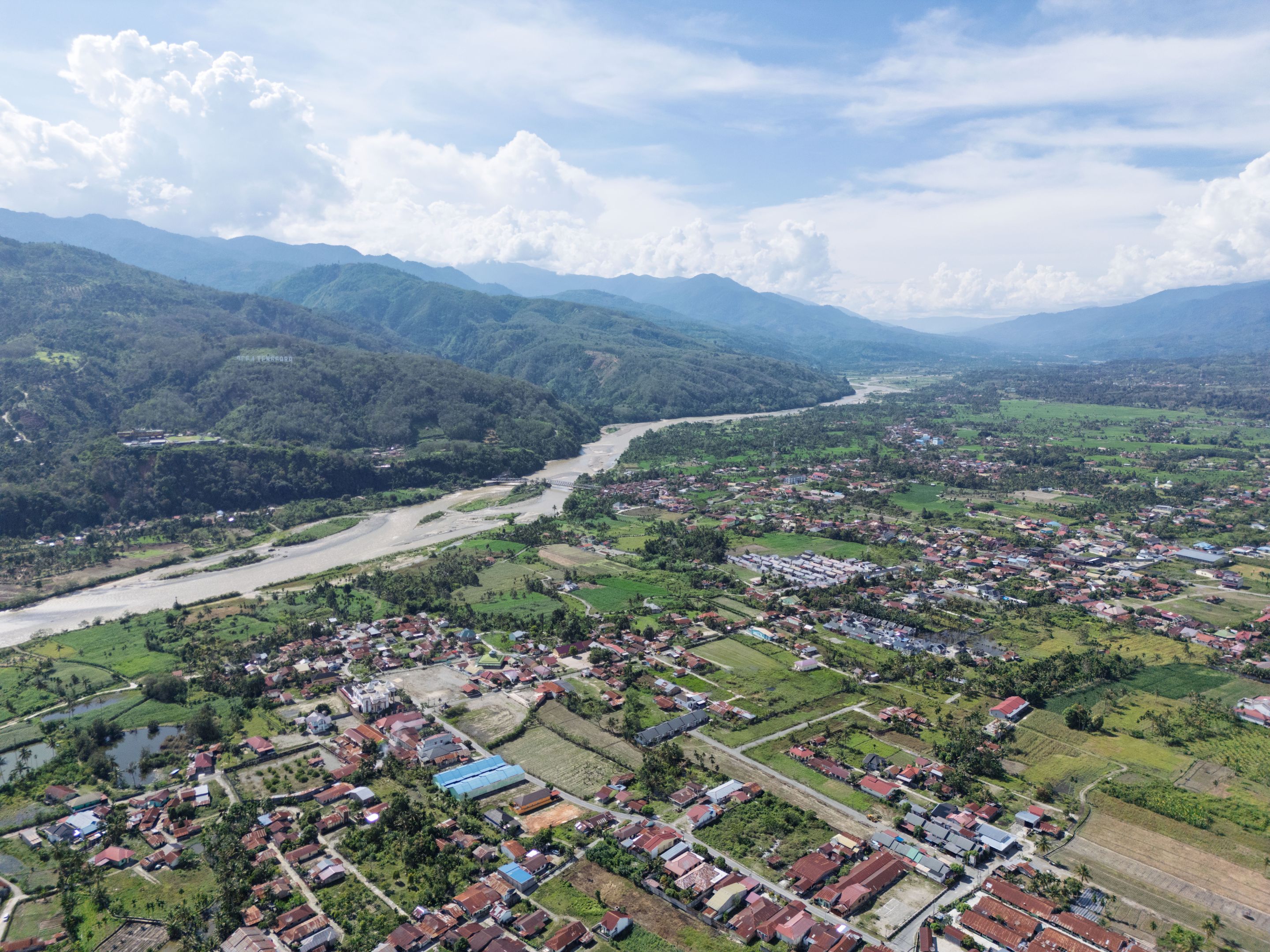15 DJI_0087 copy (mapesa).jpg