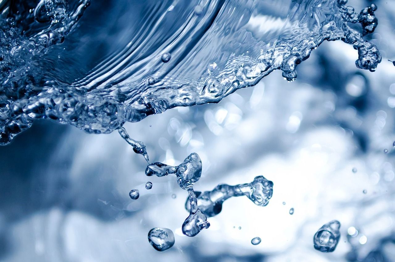 splashing-ga67a68162_1280.jpg