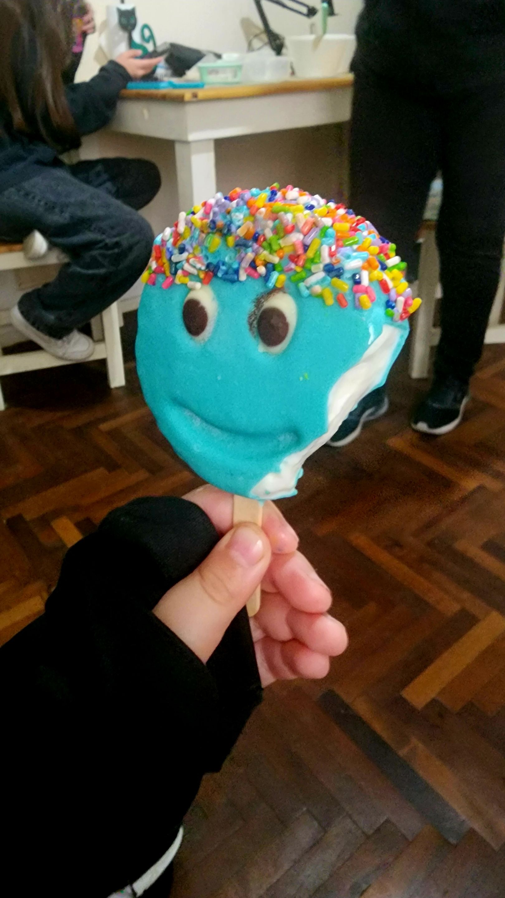 1000541812.jpg