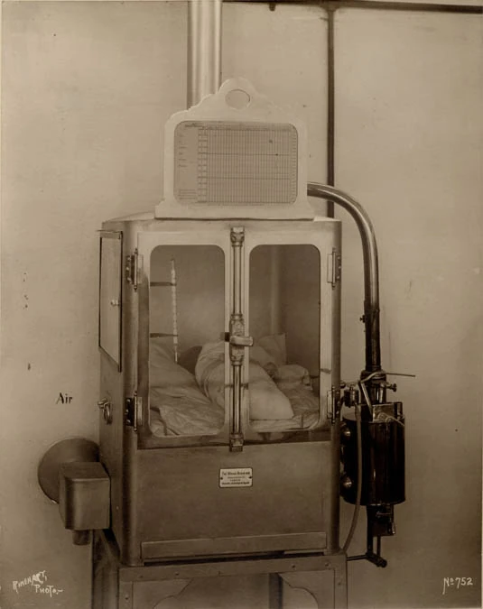Baby_incubator.jpg