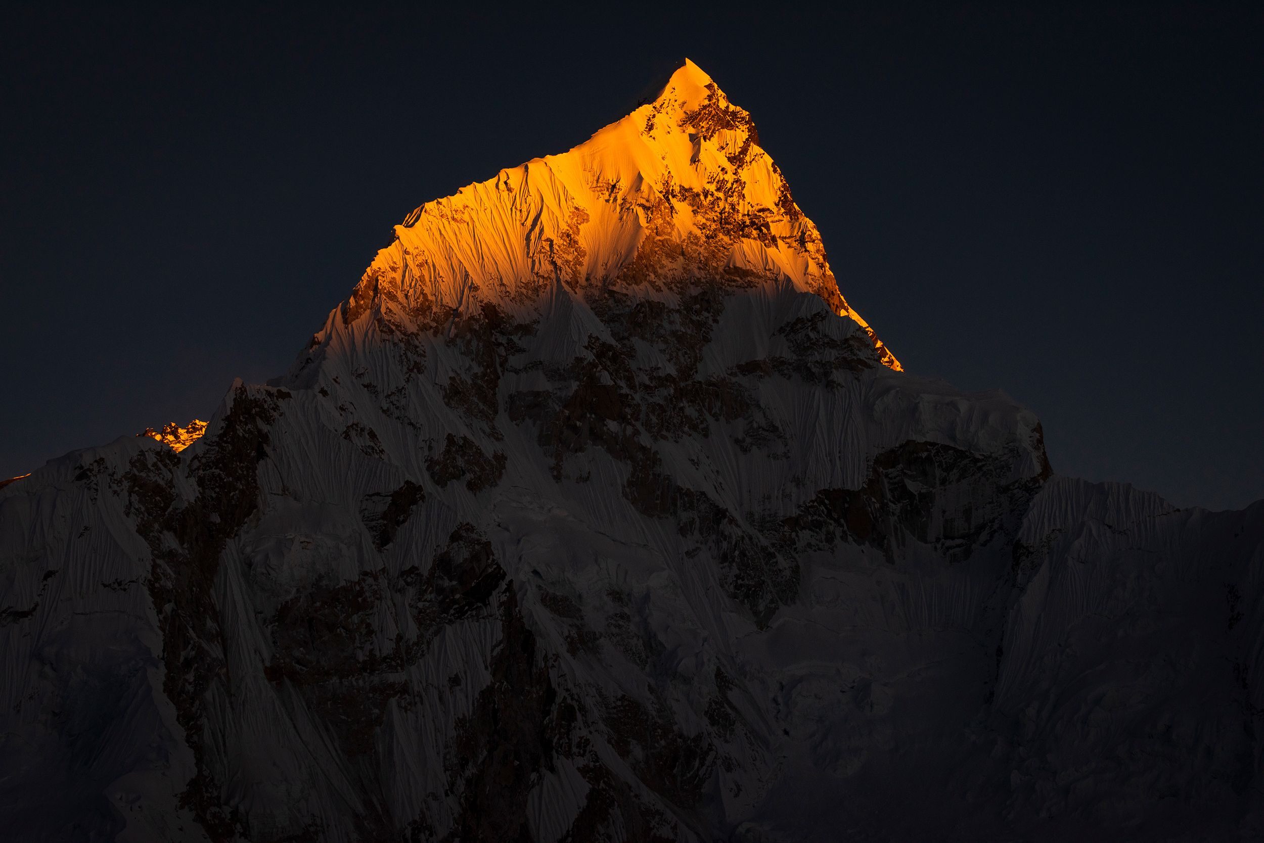 Lhotse_WEB.jpg