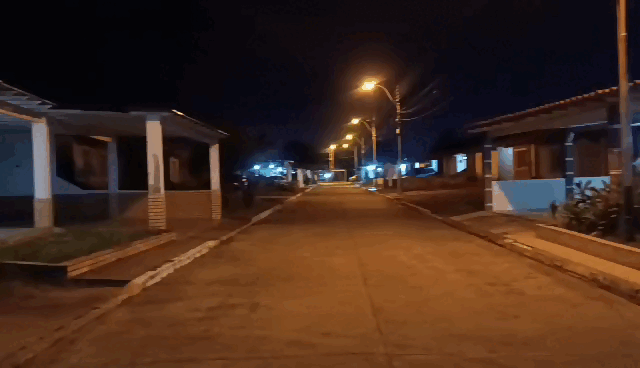 WhatsApp Video 2025-10-15 at 00.46.54.gif