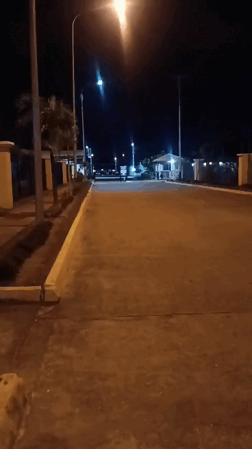 WhatsApp Video 2025-10-20 at 23.17.45.gif