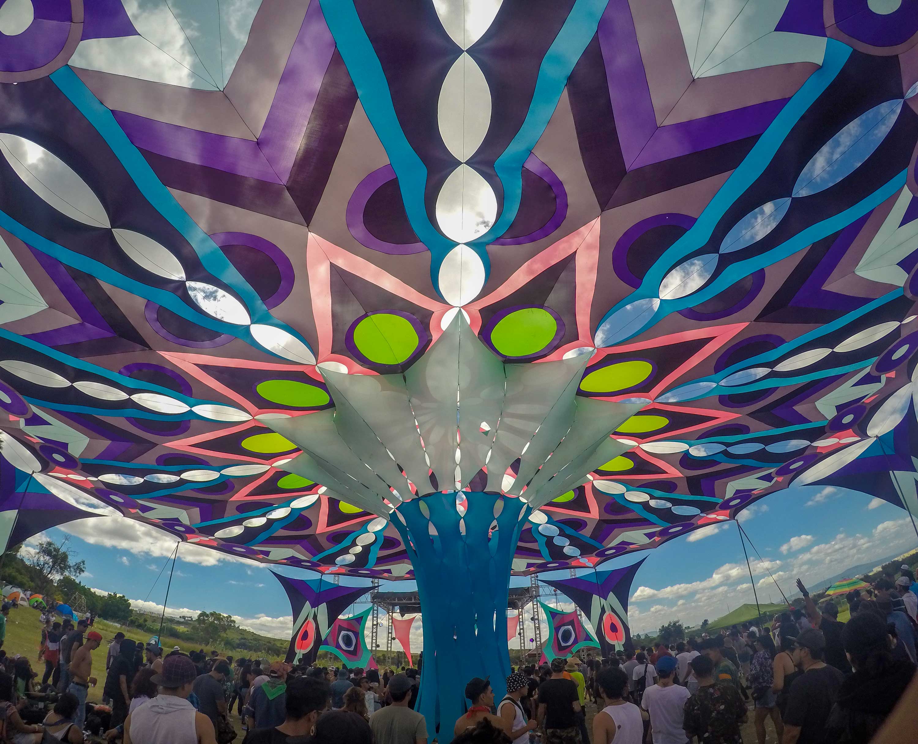 rave.jpg