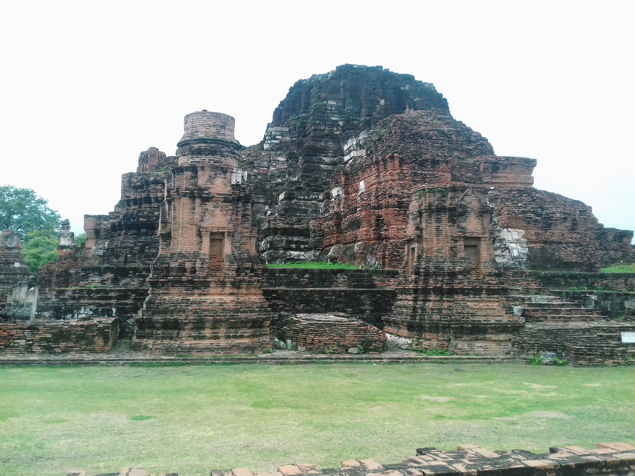 Ayutthaya 17.jpg