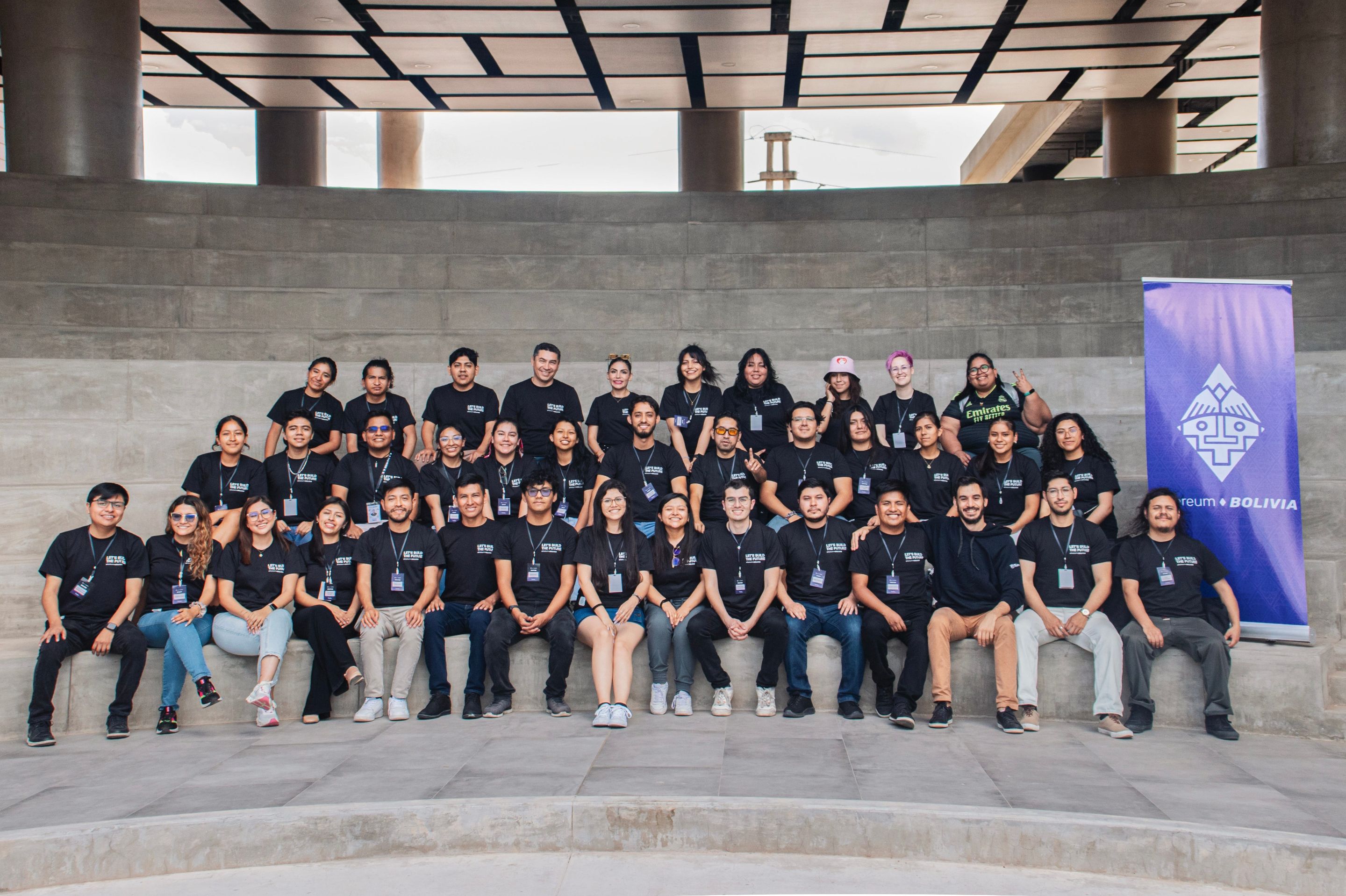 organizadores y demás buildathon25.jpg