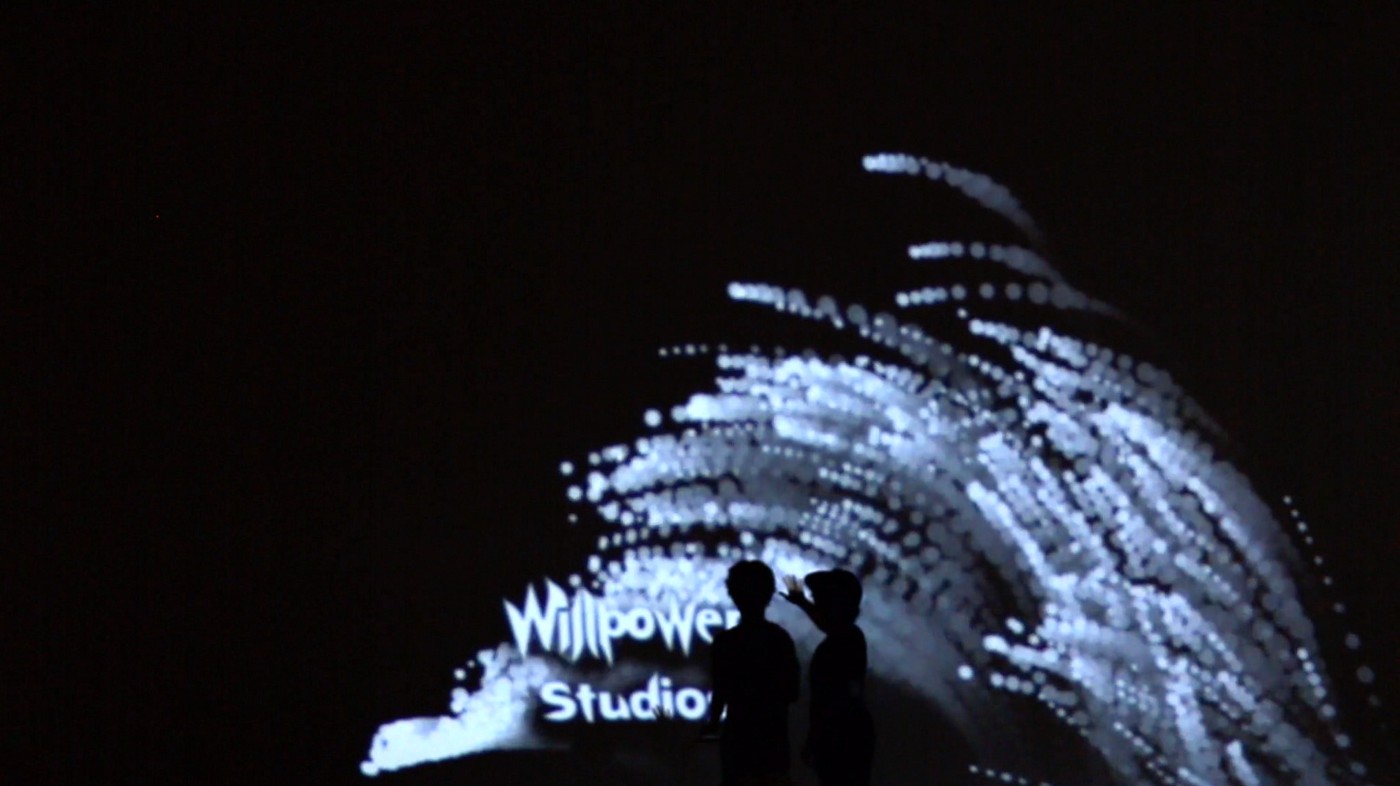 wave+yell-willpower-studios-immersive-interactive-installation-06.jpg