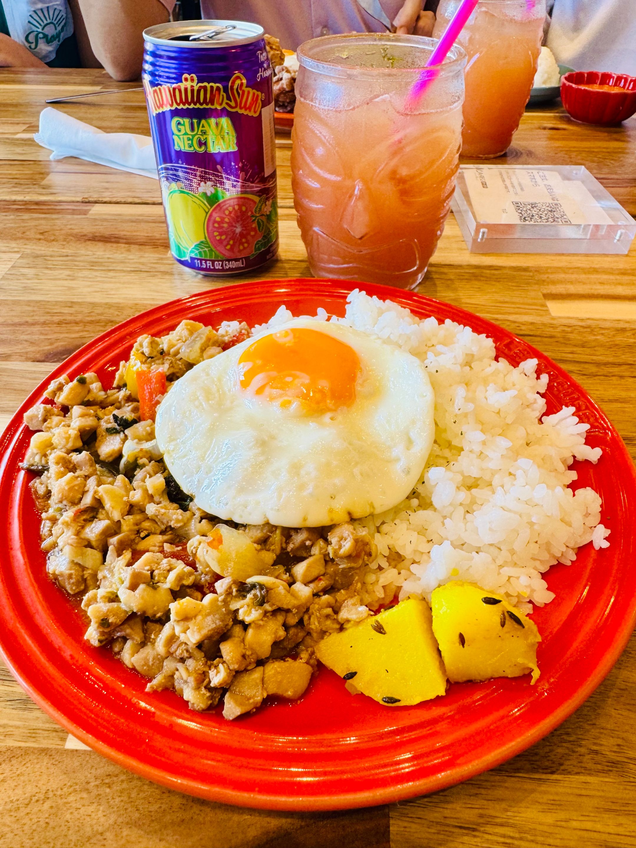 what I ate - gapao rice with guava nectar drink