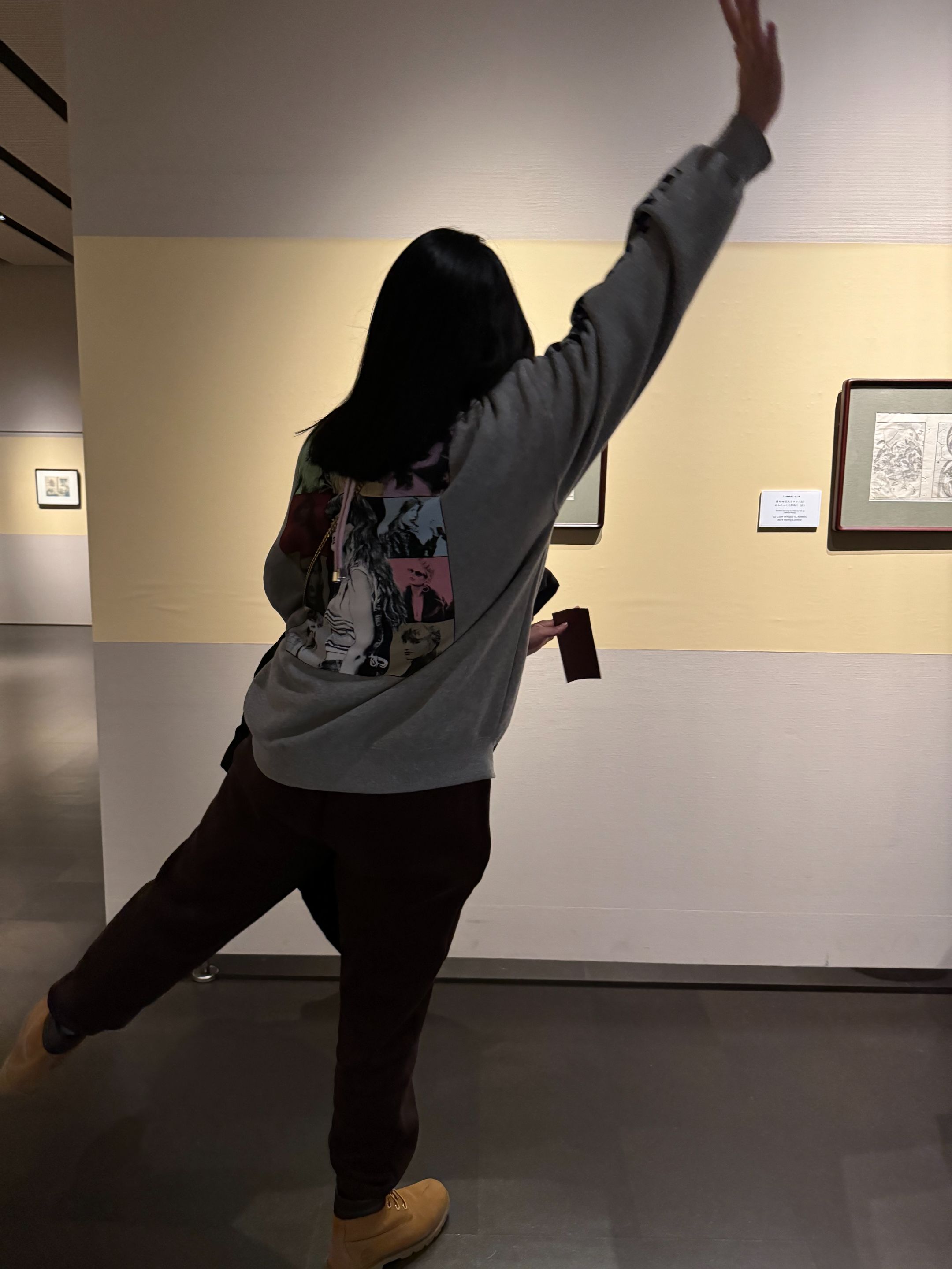 Apple trying to follow the dance