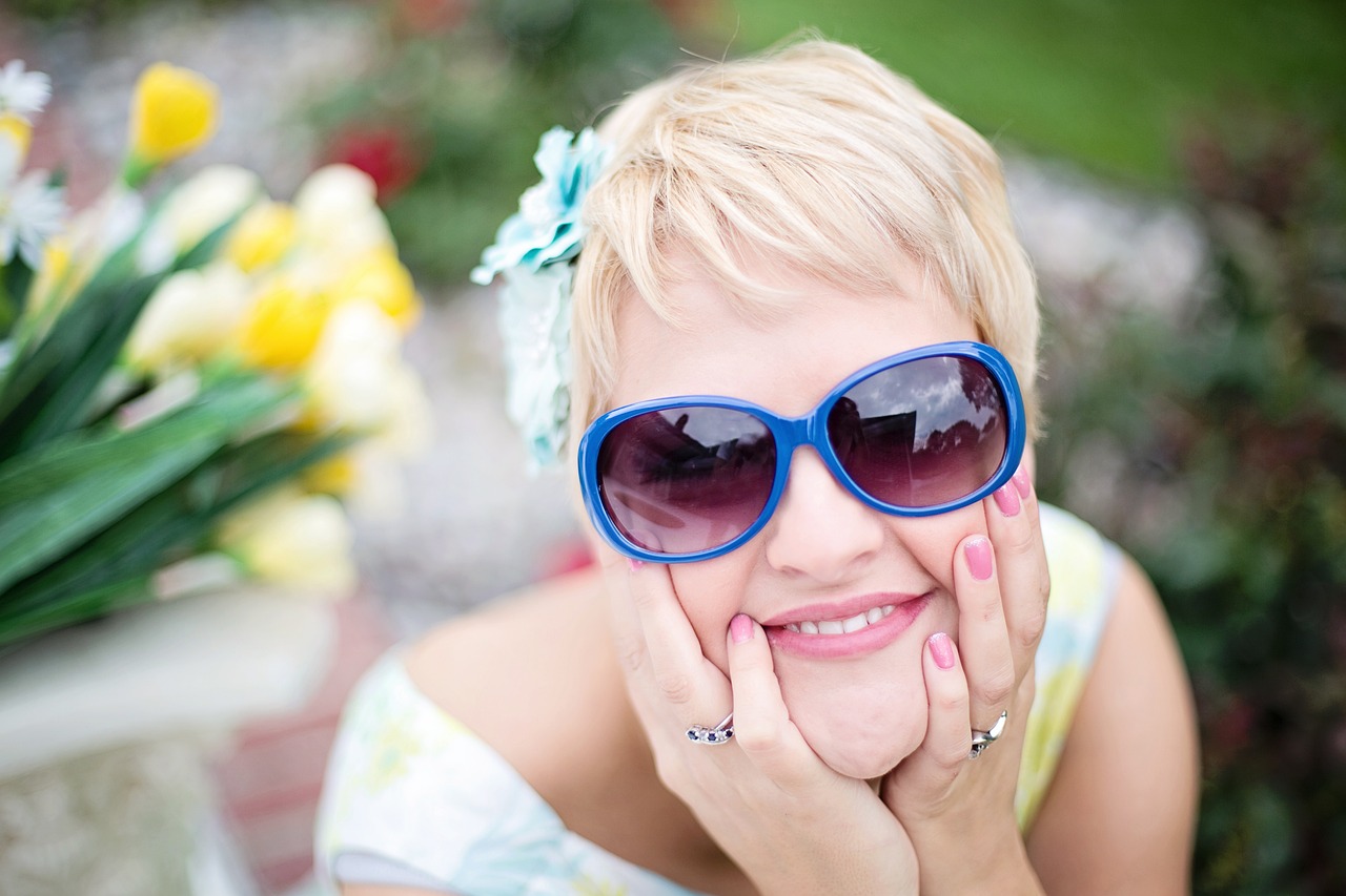 woman-635269_1280 1.jpg