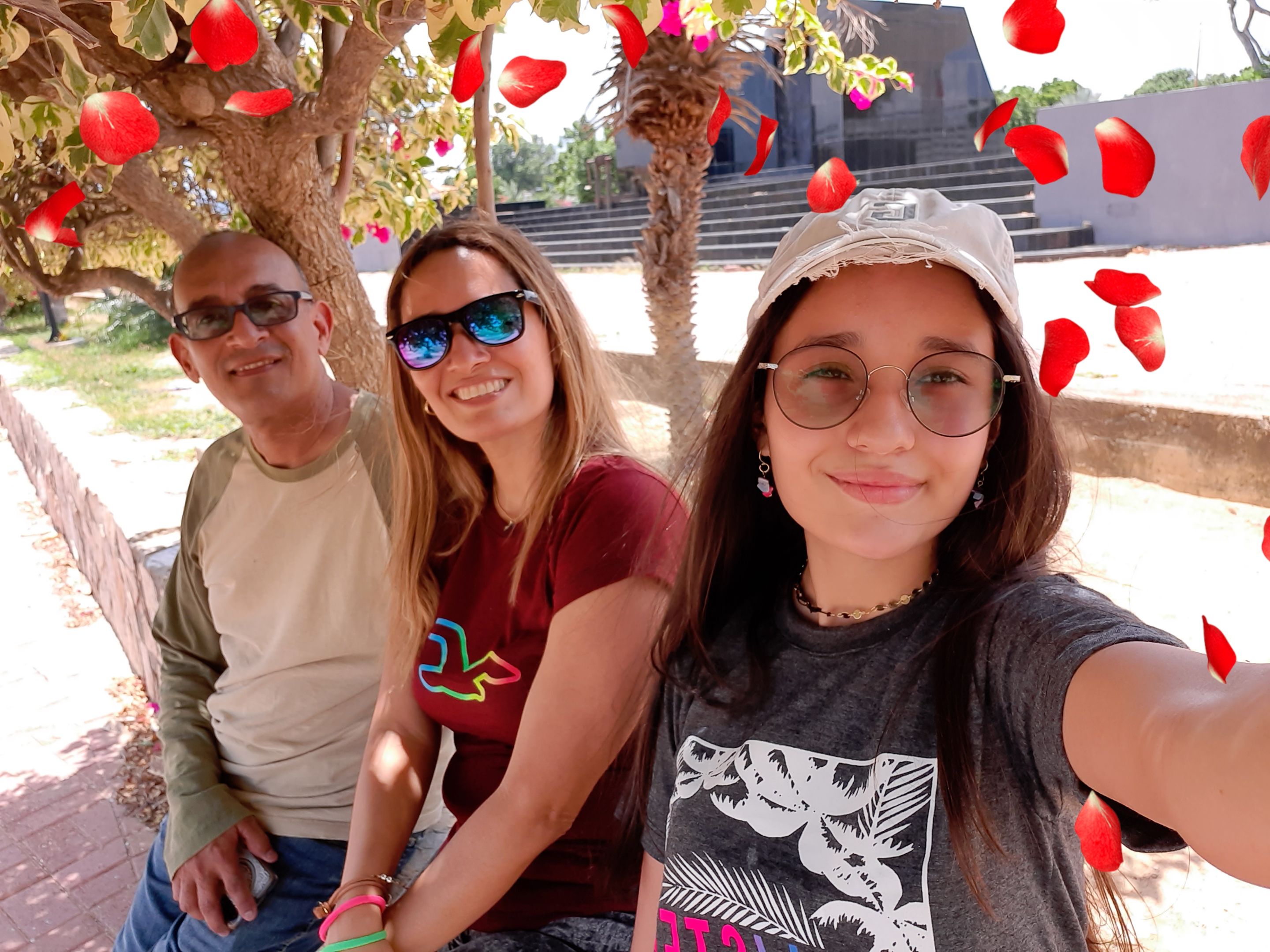 photostudio_1634408583510.jpg