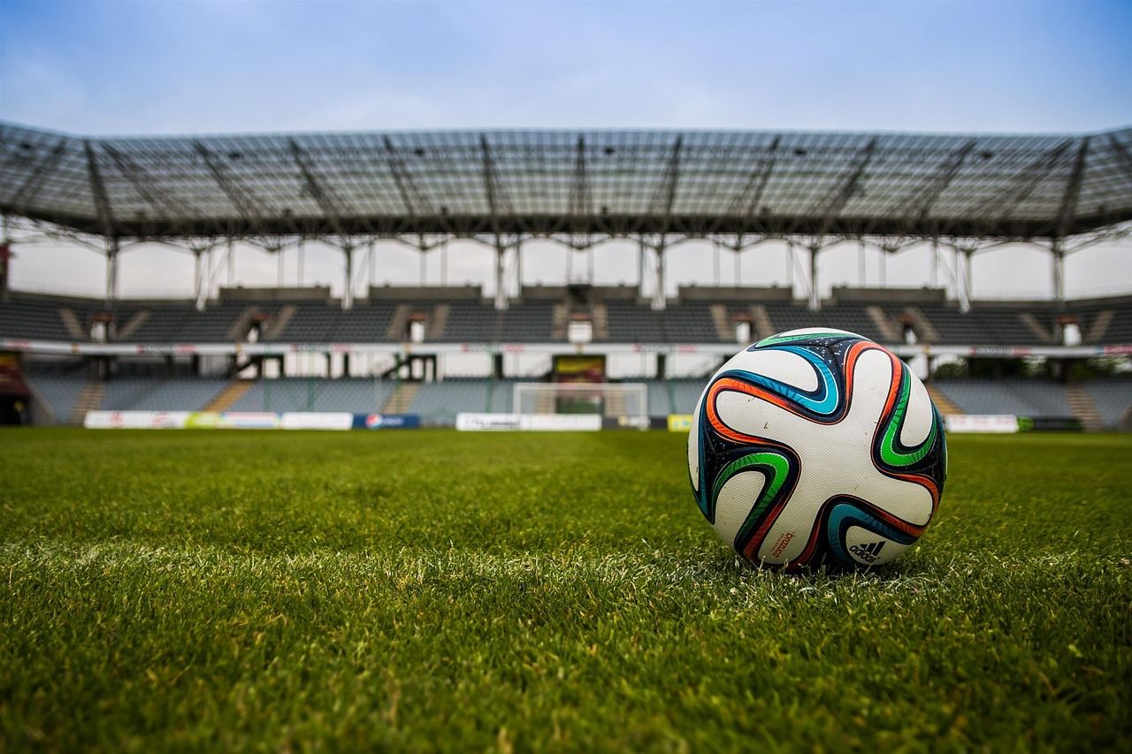 football-488714_1280.jpg